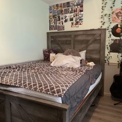 Queen bed Comes with the Box spring