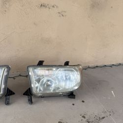 Tundra Headlights 