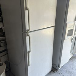 Refrigerator Works Great We Sell All The Time Delivery Extra 