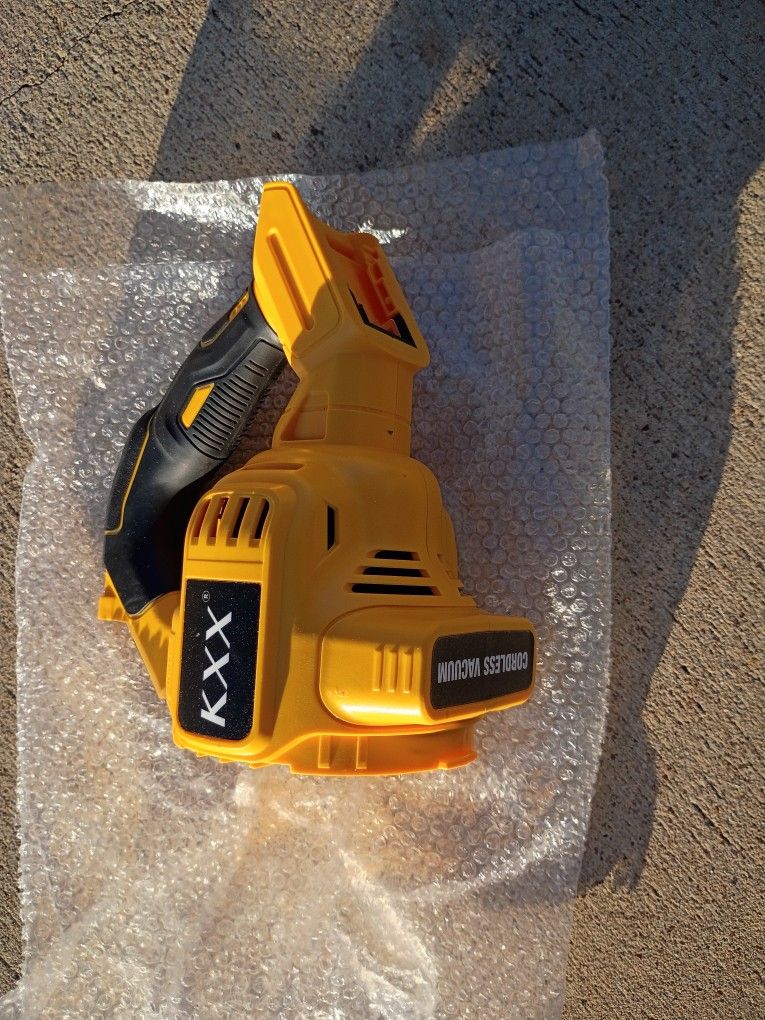DeWalt Kxx Cordless Vacuum 20 Volt No Battery Or Accessories Only What You See Here New