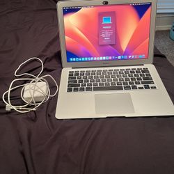 MacBook Air 13 Inch