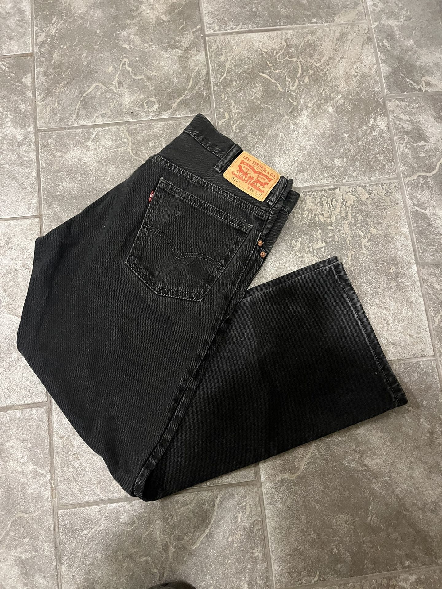 Mens Pants Size 34/29 - Regular Fit Black Levi’s 517 Jeans In Very Good Condition & Come From a Smoke Free & Pet Free Home!!