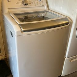 LG 5.0 Cu Ft Top Load High Efficiency Washer 