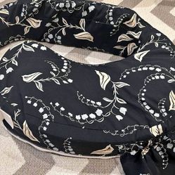 My Brest Friend Breastfeeding Pillow
