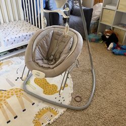 Graco Baby Swing