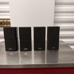 4 Bose Double Dual Cube Speakers 