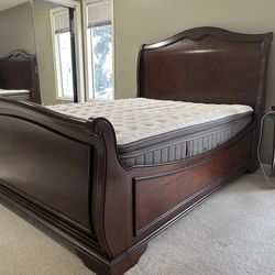 Queen sleigh bed (Solid wood) + free mattress
