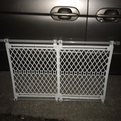 Heavy Duty Safety Gate Up To 5 Foot Only $25 Firm