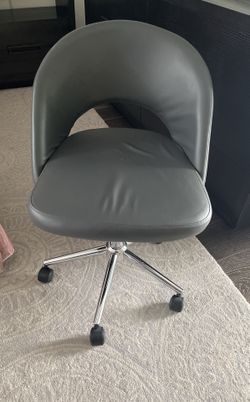 Grey Rolling Desk chair