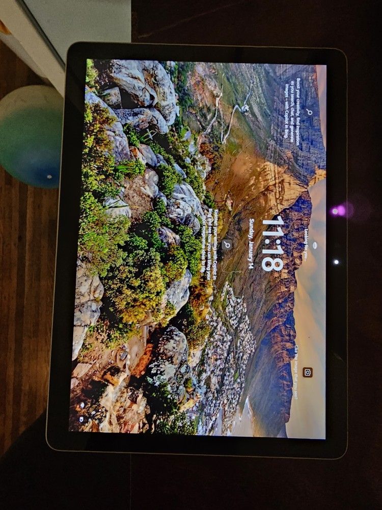Microsoft Surface Go 2 - 10.5" Touch-Screen - Intel Pentium - 8GB Memory - 128GB SSD - Wifi