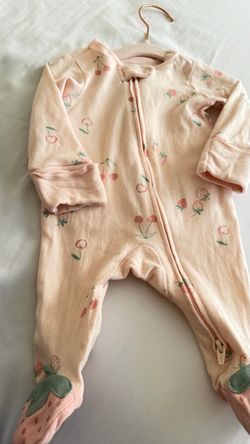 Newborn babies cloths