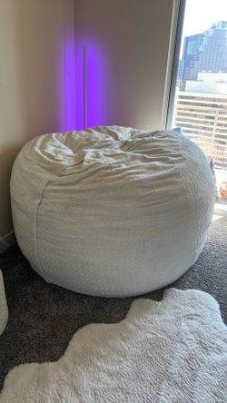 Large bean bag chair - Lovesac