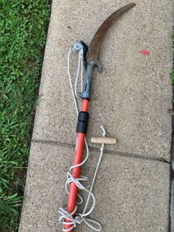 Tree pruner
