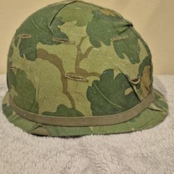 vintage US army helmet  M1