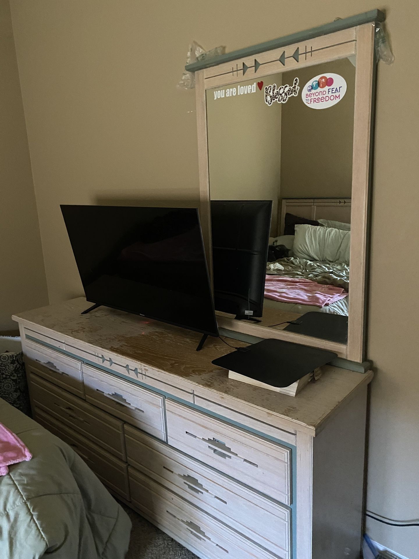 Bedroom Set 