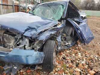 2007 F150 TRUCK FOR PARTS ONLY