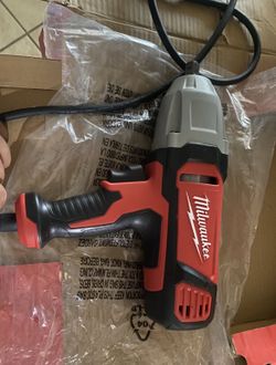 Milwaukee 1/2 in. Impact Wrench with Rocker Switch and Detent Pin Socket Retention