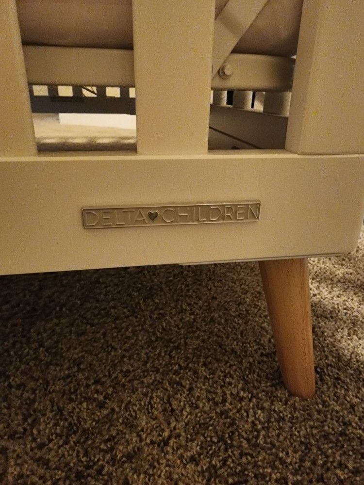 Delta Children Crib