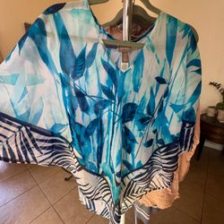 One Size Chicos Cape