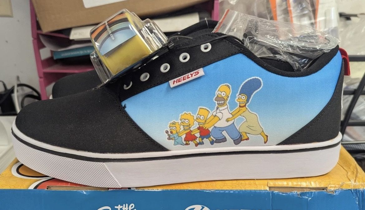 Heely Skate Shoes With Wheels Size 13