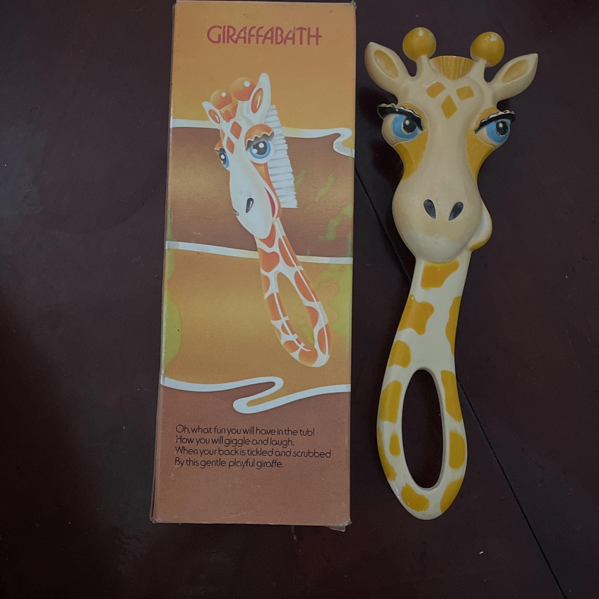 Avon Giraffe bath Bath Brush