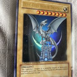 Limited edition blue eyes white dragon yugioh