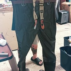 Fishing Chest Waders And Vest