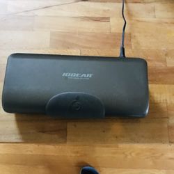 IOGEAR GVS94-4 Port VGA Video Splitter