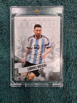 Lionel Messi Leaf Prized Legend Trading Card