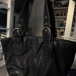 Vintage Coach Soho Buckle Shoulder Bag 