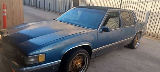 1989 Cadillac Sedan de Ville