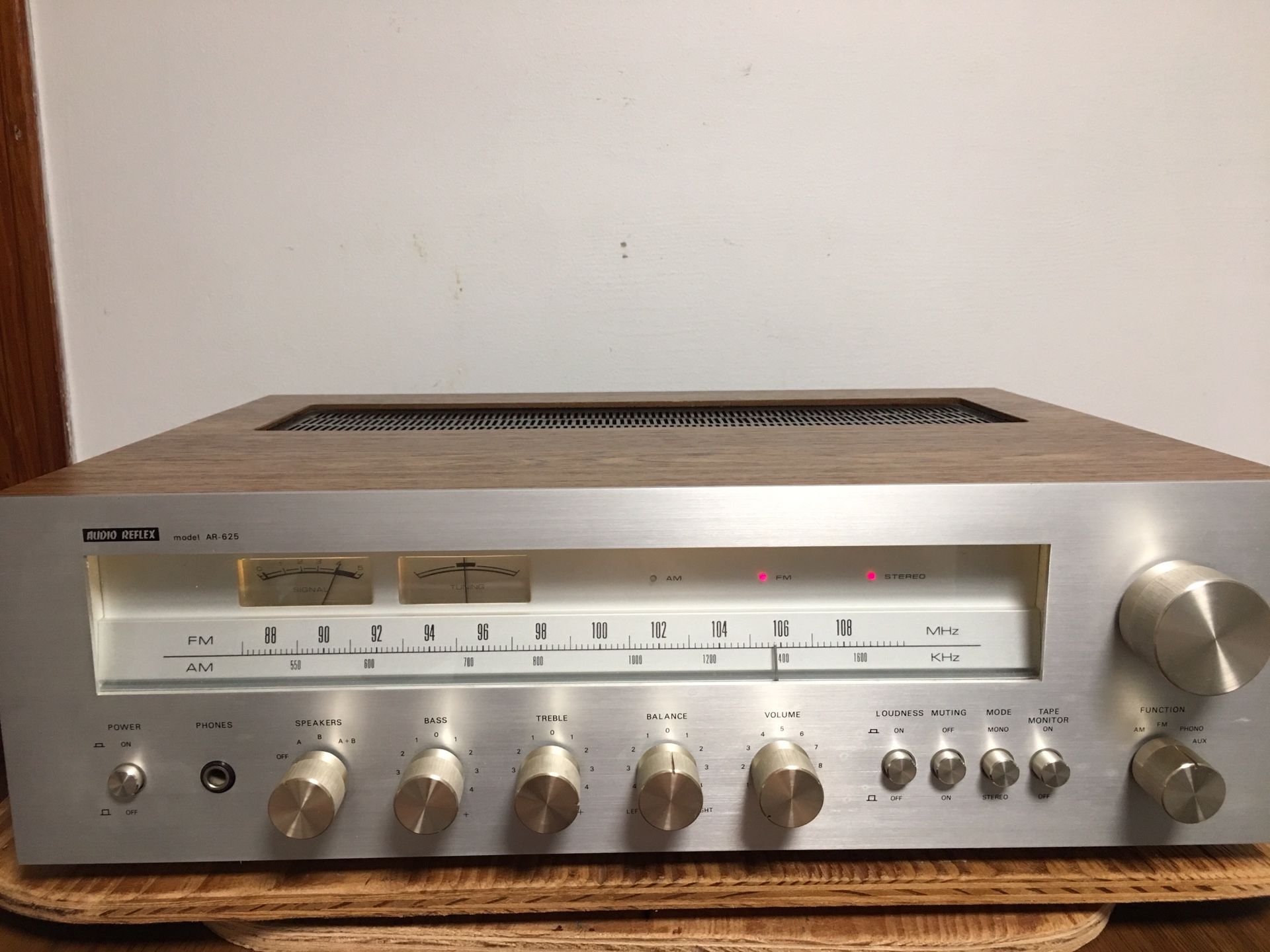 Audio Reflex AR-625 Receiver 250 Watts