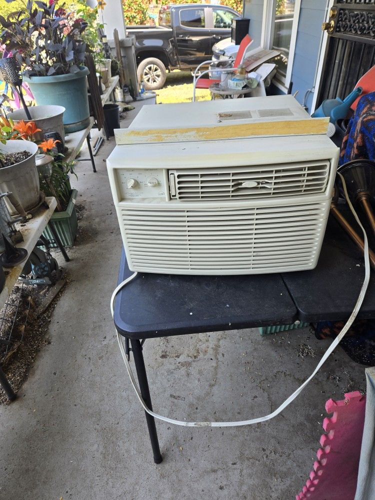 Air Conditioner  Unit For Sale