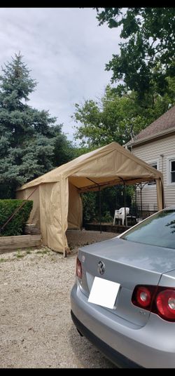 Party Tent