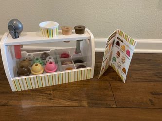 Melissa & Doug Ice Cream Set