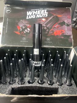 Spike lug nuts