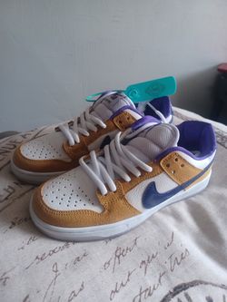 Unisex Nike Shoes US 5 Size Boys