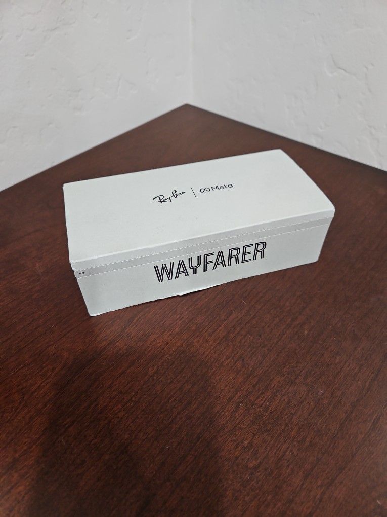 Ray Ban Meta Wayfarer