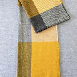 NEW H&M checkered Plaid Blanket Scarf 79X24 Inches