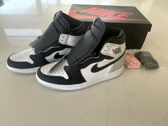 Men's Nike Air Jordan Retro High OG- New In Box