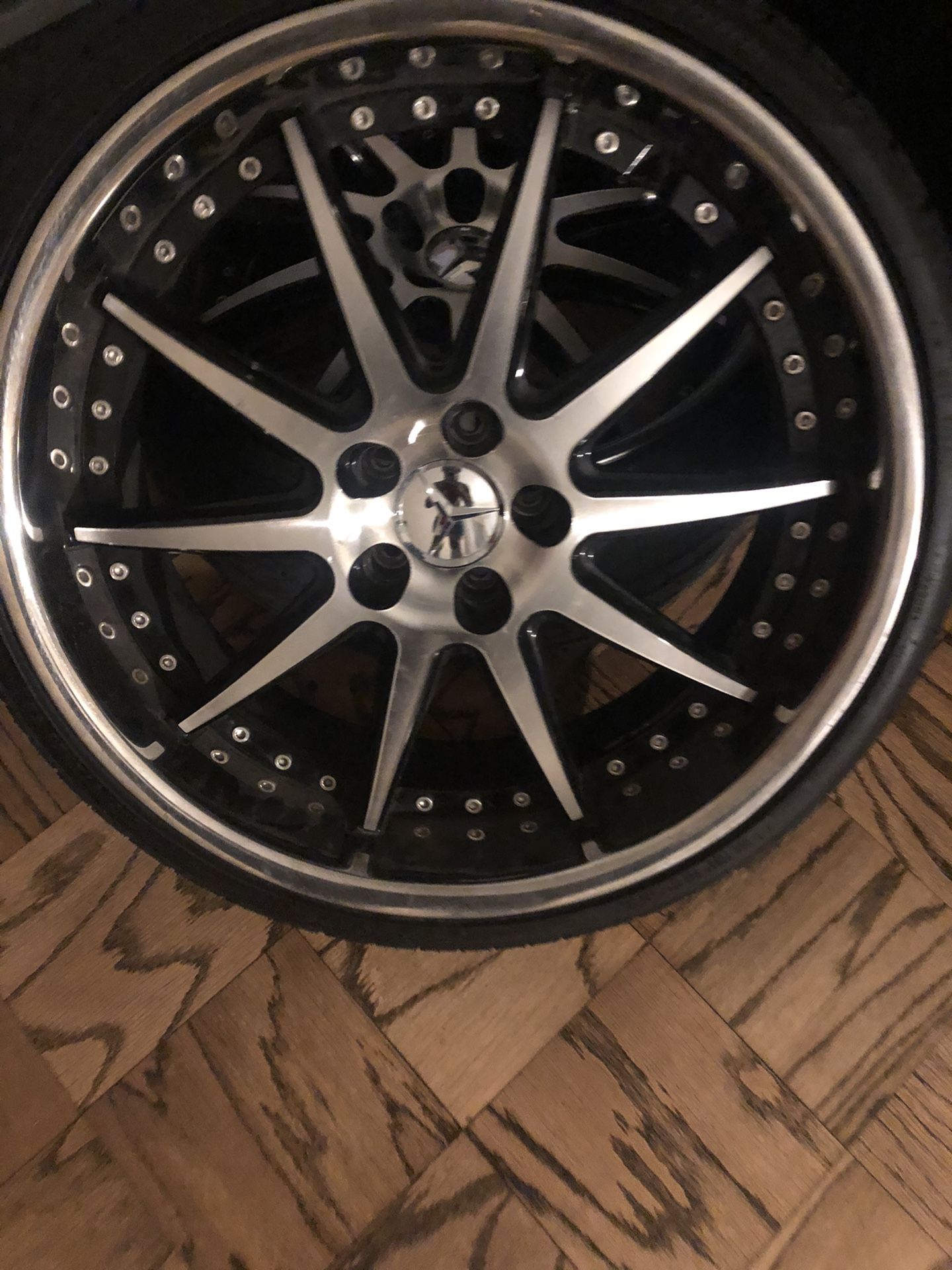 22 inch Mercedes rims and tires