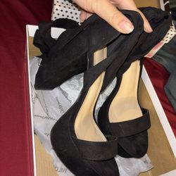 Women Heels Sz 8