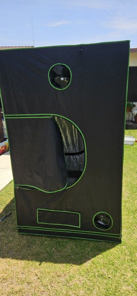 Grow Tent (New)