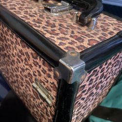 Practice Acrylic Fingers With Some Other Items 