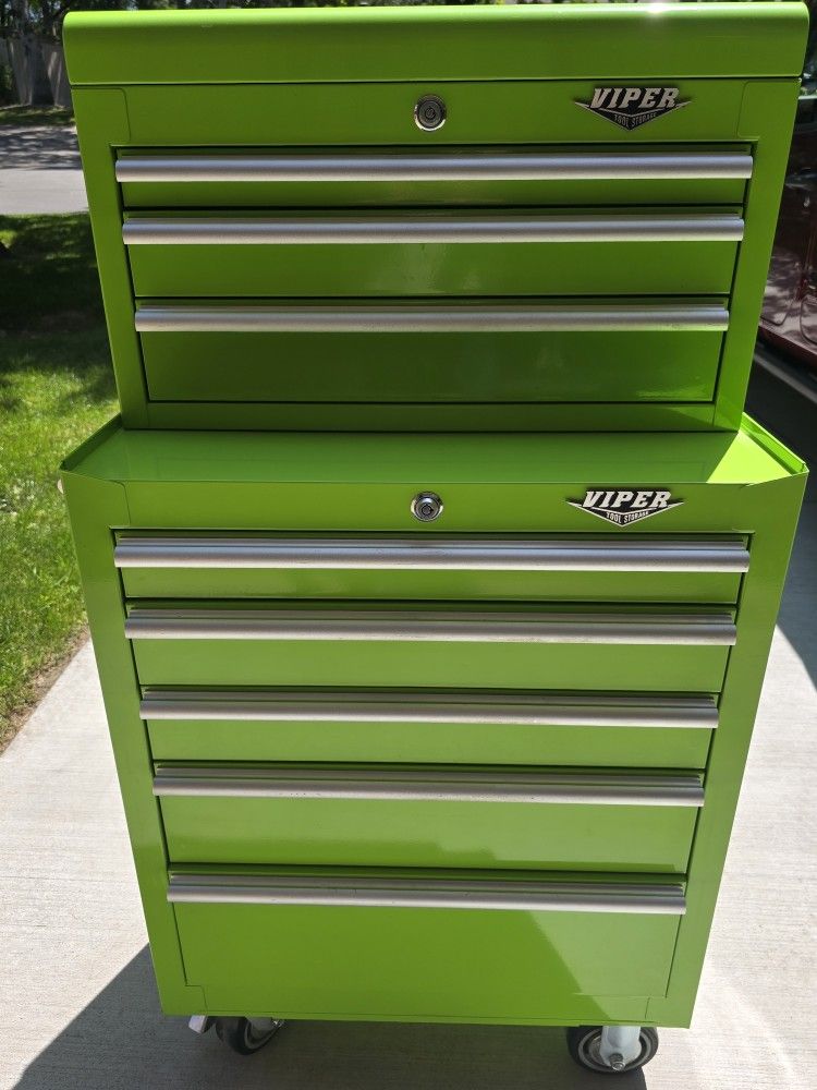 Viper26 In. 5 drawer tool chest with 3 drawer top chest
