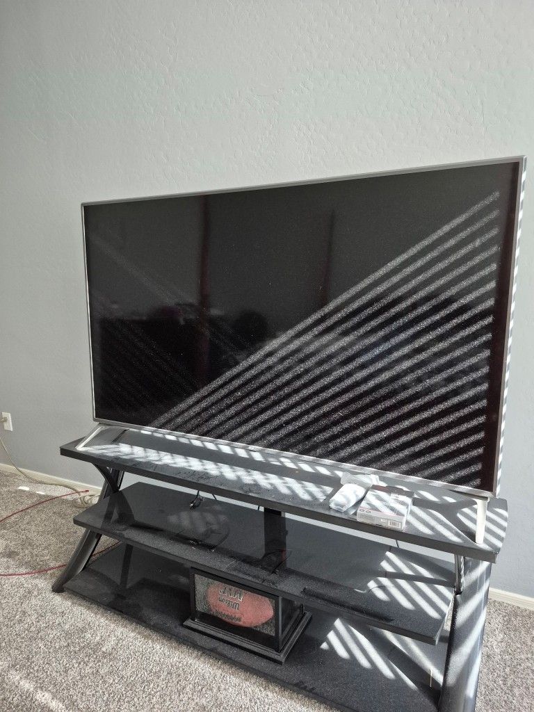 Tv & Stand