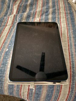 Apple iPad 11”