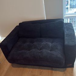 MaxYoyo convertible sofa bed - 8 months old