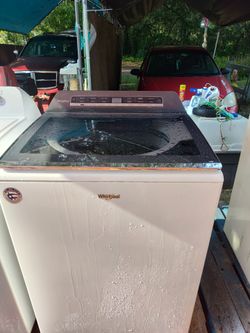 Whirlpool washer and electric dryer limited 90 day guarantee