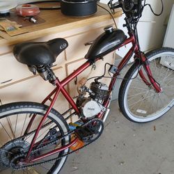 Motorized Bike $225. Needs Spark Plug